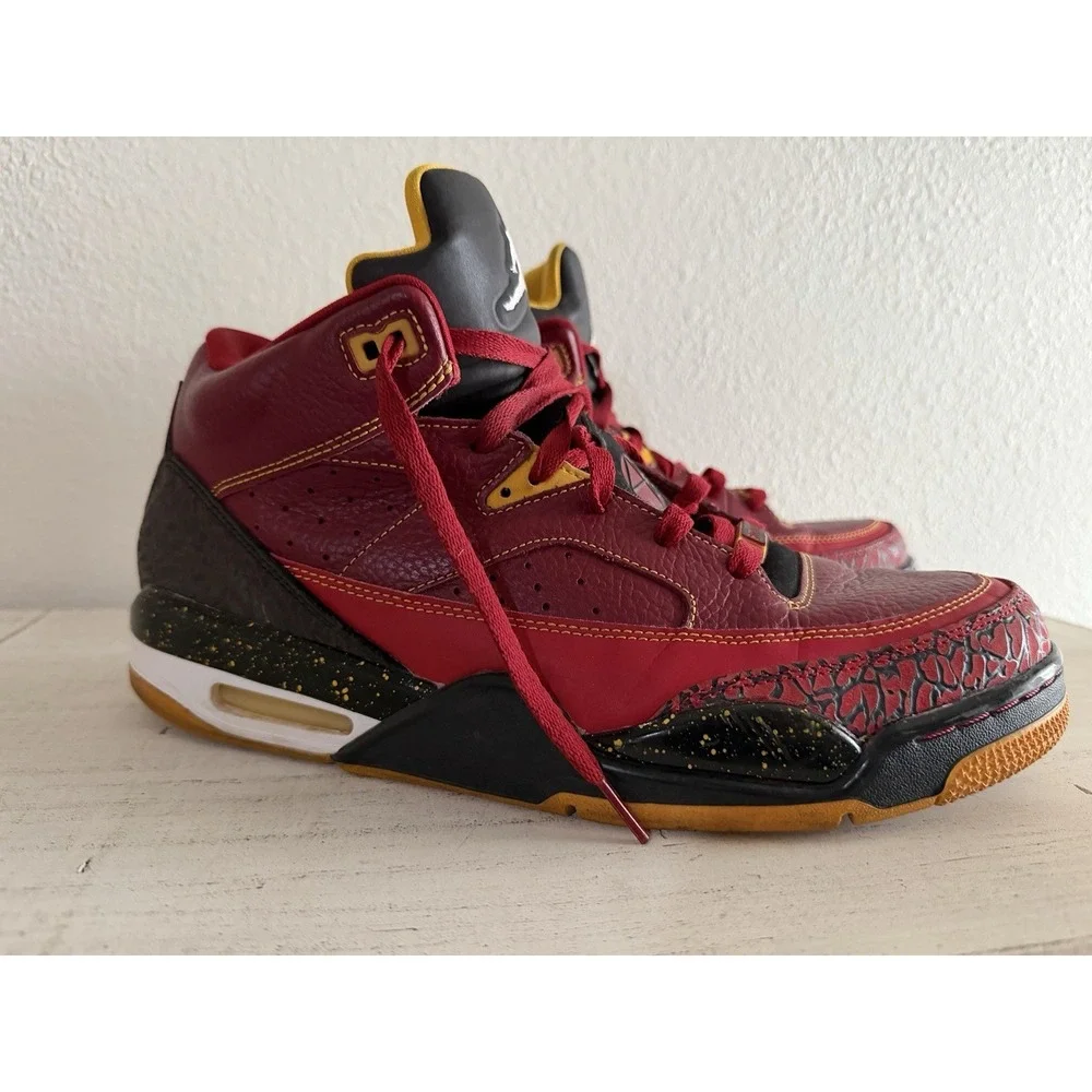 Michael Jordan Men's Son of Mars Sneaker Shoes Red Black Leather Lace Up 12 Nike